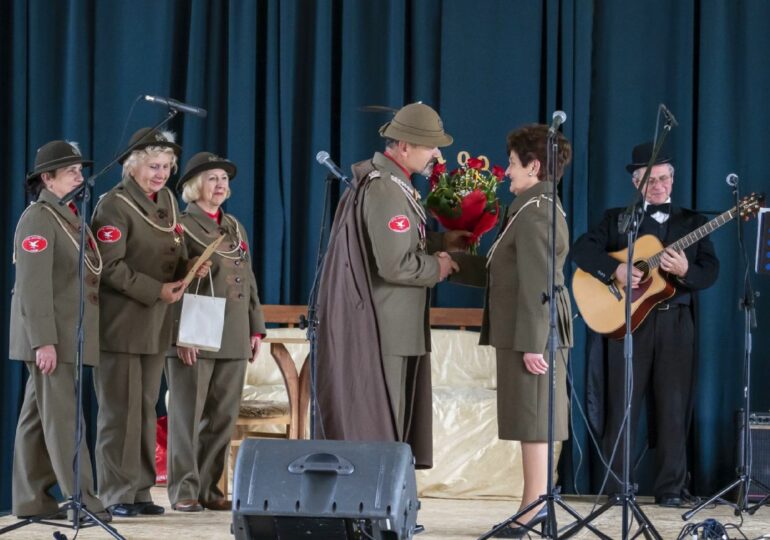 Obchody 100-lecia rejestracji Zespołu Teatralnego przy Towarzystwie Gimnastycznym „Sokół” w Dynowie.