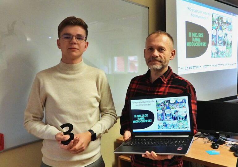 Kamil Mioduchowski z klasy 2TI zdobywcą III miejsca w Ogólnopolskim Konkursie na Projekt Komiksu "Mówiące Obrazki".