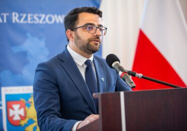 NOWE WŁADZE POWIATU RZESZOWSKIEGO