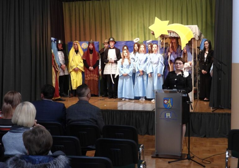 Widowisko jasełkowe  dla rodziców i spotkanie z wychowawcami klas.