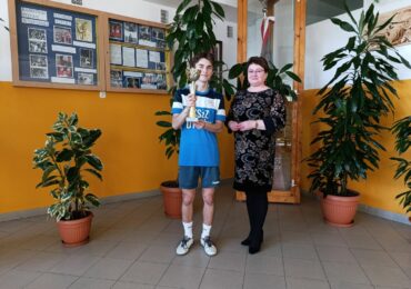 Franciszek Drewniak  uczeń Zespołu Szkół Zawodowych im. Kardynała Stefana Wyszyńskiego w Dynowie  jednym z najbardziej uzdolnionych i utytułowanych zawodników w wędkarstwie spławikowym.