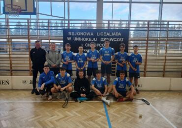 I miejsce drużyny Zespołu Szkół Zawodowych im. Kard. Stefana Wyszyńskiego w Dynowie w Rejonowej Licealiadzie w unihokeju chłopców.