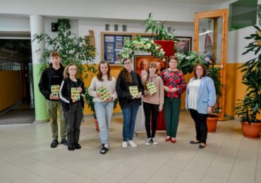 Książki, książki i jeszcze raz duuuużo książek… , czyli konkursy biblioteczne.