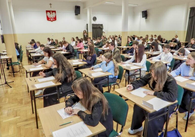 XIII edycja Wojewódzkiego Konkursu Ortograficznego „Leśne dyktando” w Zespole Szkół Zawodowych  im. Kardynała Stefana Wyszyńskiego w Dynowie