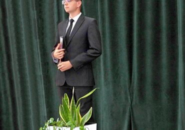 Kamil Mioduchowski uczeń Zespołu Szkół Zawodowych im. Kardynała  Stefana Wyszyńskiego w Dynowie  Stypendystą Fundacji Dzieło Nowego Tysiąclecia.