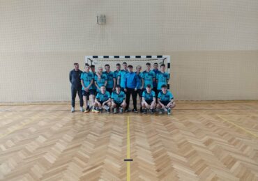 II miejsce drużyny chłopców w Rejonowej Licealiadzie w piłce ręcznej