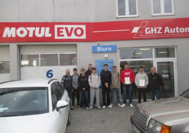 Kursy z zakresu naprawy pojazdów samochodowych dla uczniów Technikum w zawodzie: technik pojazdów samochodowych oraz uczniów Branżowej Szkoły I stopnia w zawodzie: mechanik pojazdów samochodowych