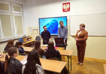 Spotkanie uczniów z przedstawicielami z Instytutu Sztuk Projektowych Państwowej Akademii Nauk Stosowanych w Przemyślu.