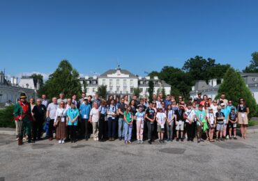 Centralny Zlot laureatów XXIX Ogólnopolskiego Młodzieżowego Konkursu Krajoznawczego "Poznajemy Ojcowiznę" -  Kozienice 10-12 VI 2022r.