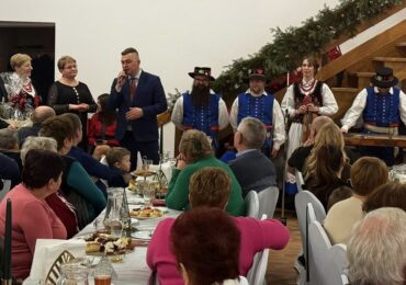 Spotkanie z kolędą w Domu Ludowym w Ulanicy.