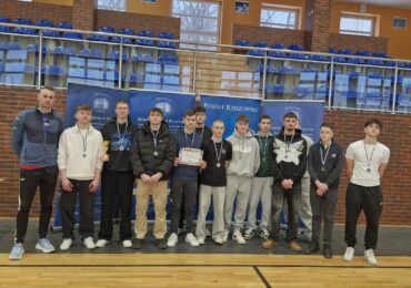 II miejsce drużyny Zespołu Szkół Zawodowych im. Kardynała Stefana Wyszyńskiego w Dynowie w Powiatowej Licealiadzie w Piłce Siatkowej Chłopców.